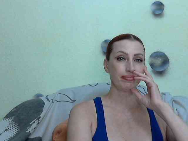 Irinchi Live Webcam on BongaCams