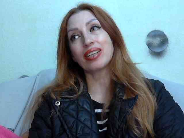 Irinchi Live Webcam on BongaCams