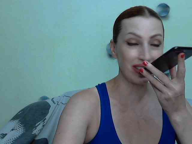 Irinchi Live Webcam on BongaCams