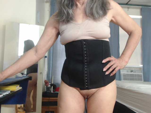 AnalTaxi live webcam show