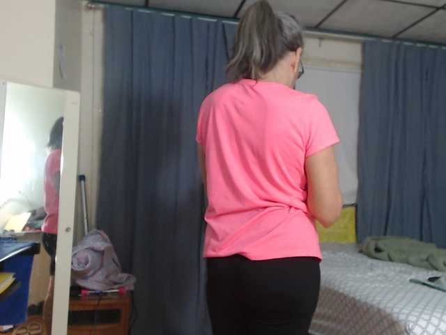 AnalTaxi, en vivo ahora en BongaCams