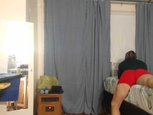 AnalTaxi's BongaCams show and profile