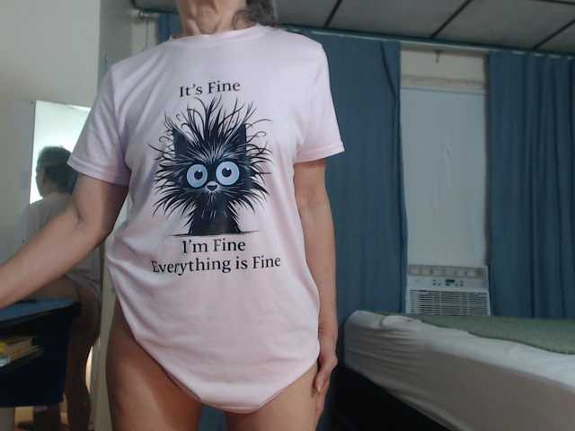AnalTaxi live cam on BongaCams