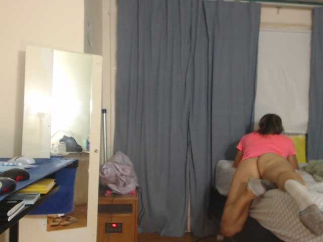 FIXMYASSTOO live cam preview