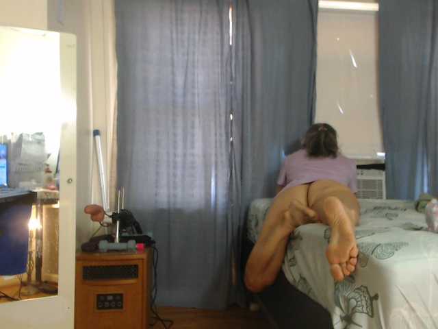 AnalTaxi live cam on BongaCams