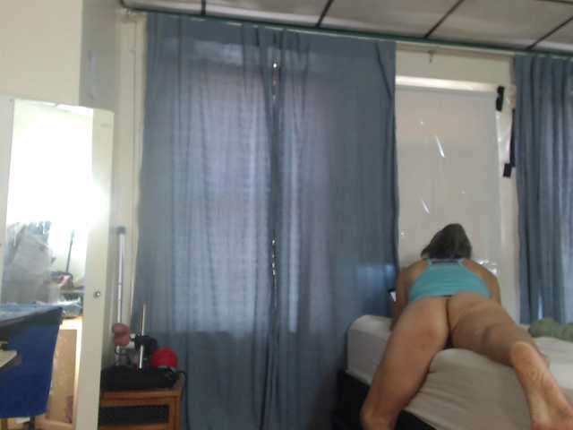 AnalTaxi live webcam show