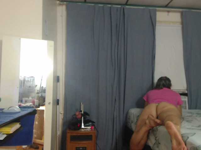 AnalTaxi live cam on BongaCams