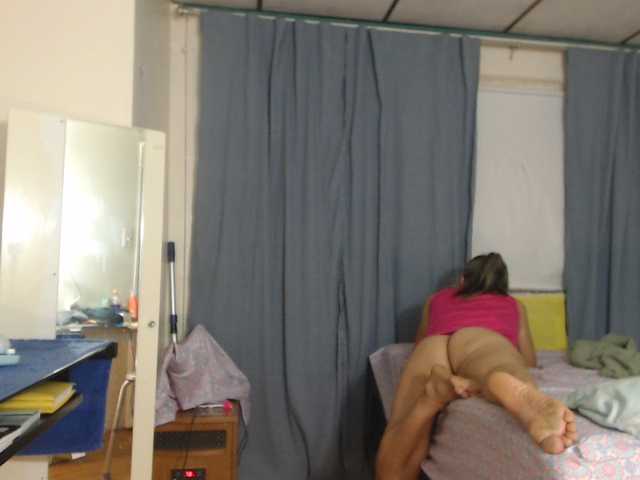 FIXMYASSTOO live cam preview