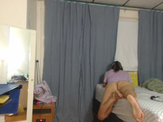 FIXMYASSTOO live cam preview
