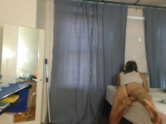 FIXMYASSTOO live cam preview