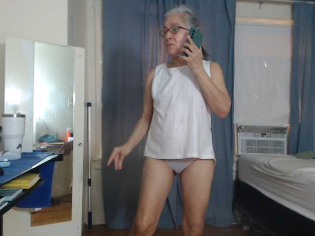 FIXMYASSTOO live cam preview