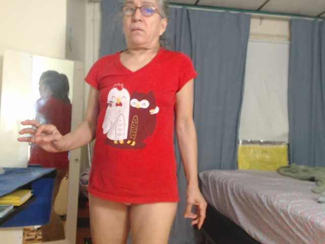 FIXMYASSTOO live cam preview
