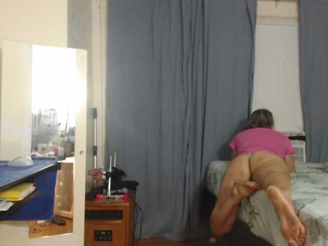 AnalTaxi live cam on BongaCams