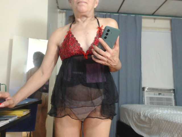 AnalTaxi live cam on BongaCams