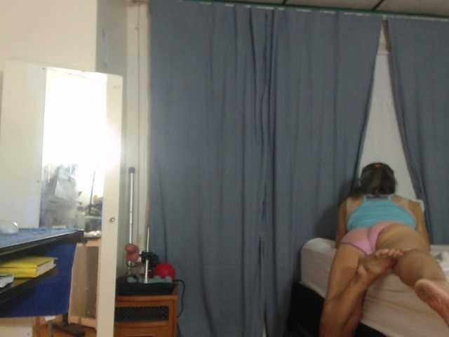 AnalTaxi live webcam show