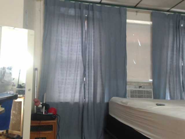 FIXMYASSTOO live cam