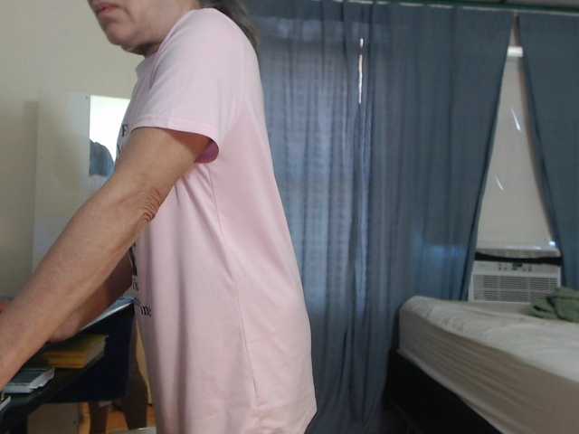 AnalTaxi live cam on BongaCams
