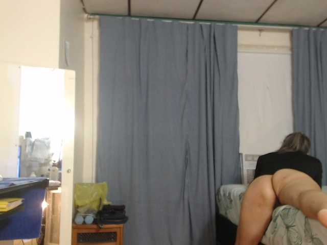 AnalTaxi's BongaCams show and profile