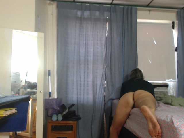 AnalTaxi live cam on BongaCams