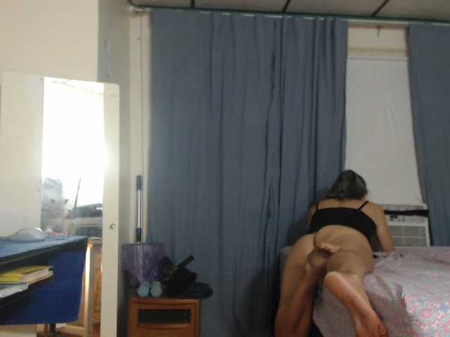 FIXMYASSTOO live cam