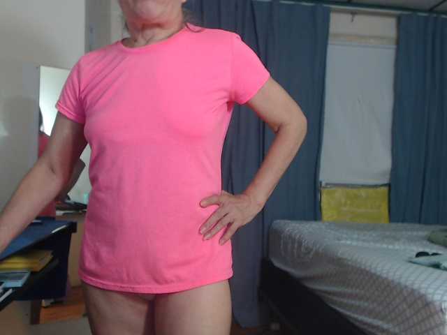 FIXMYASSTOO live cam preview