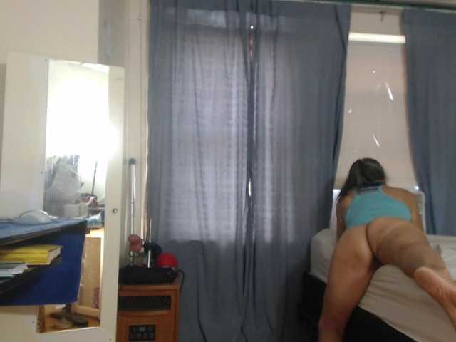 AnalTaxi live webcam show