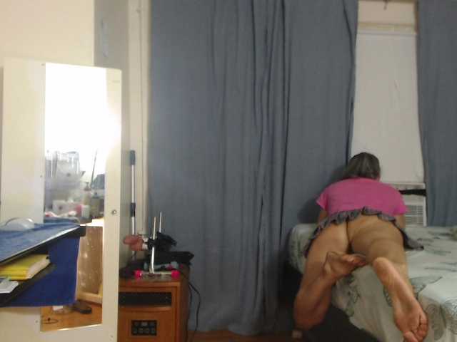 AnalTaxi live cam on BongaCams