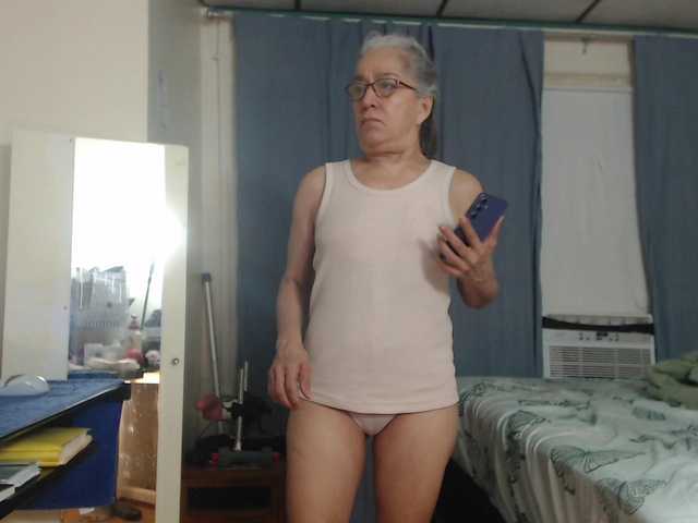 AnalTaxi live cam on BongaCams