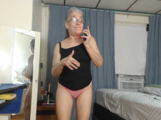 AnalTaxi live cam on BongaCams