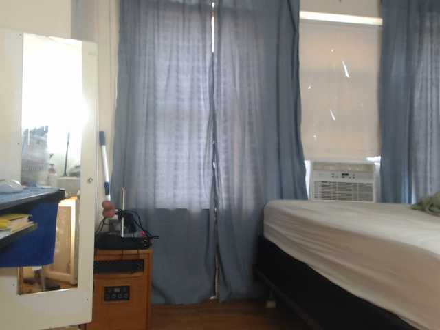 AnalTaxi live cam on BongaCams