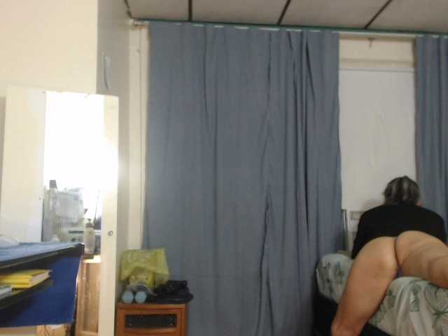 AnalTaxi's BongaCams show and profile