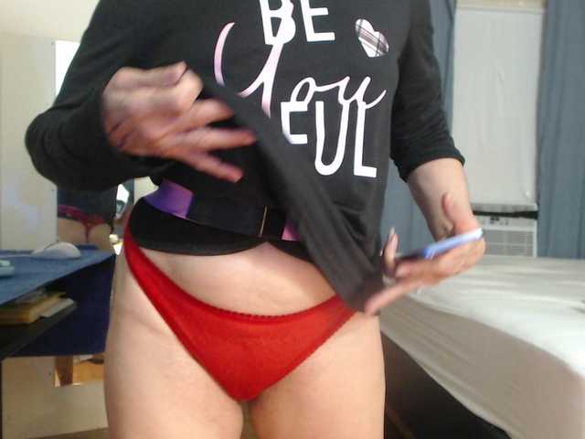 AnalTaxi live cam on BongaCams