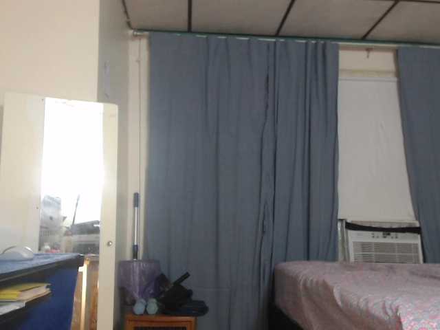 FIXMYASSTOO webcam