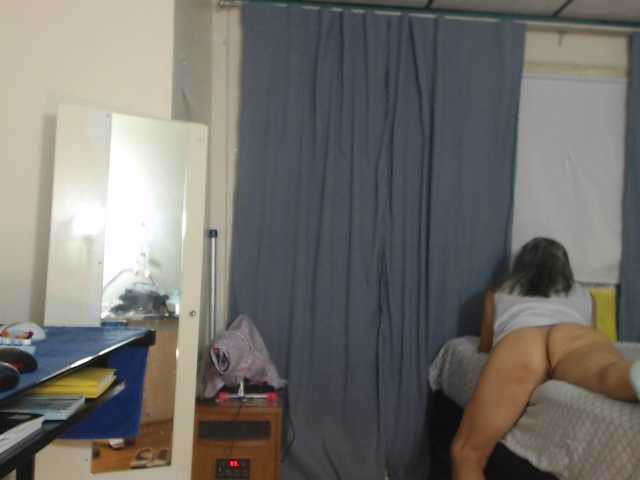 Fixmyasstoo live cam