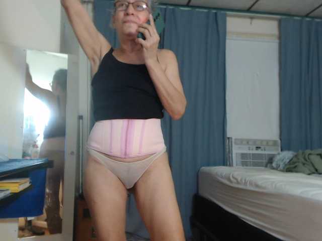 AnalTaxi live cam on BongaCams