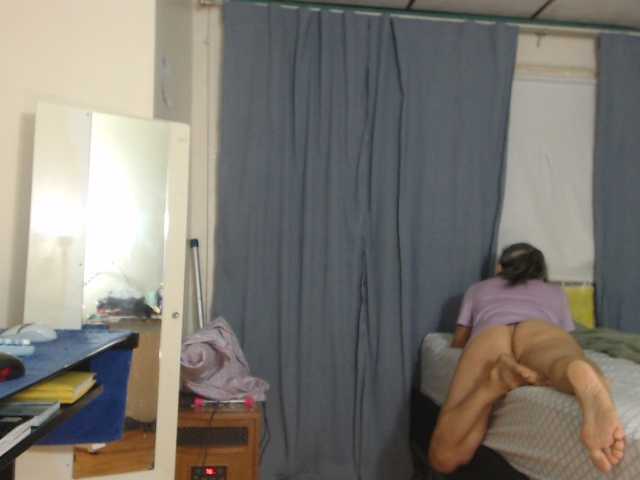 FIXMYASSTOO live cam preview