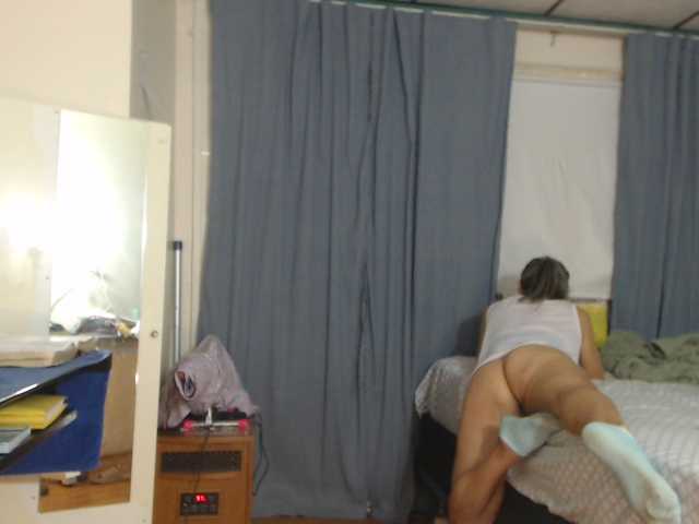 AnalTaxi live cam on BongaCams