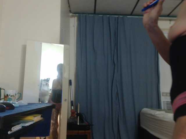 AnalTaxi live cam on BongaCams