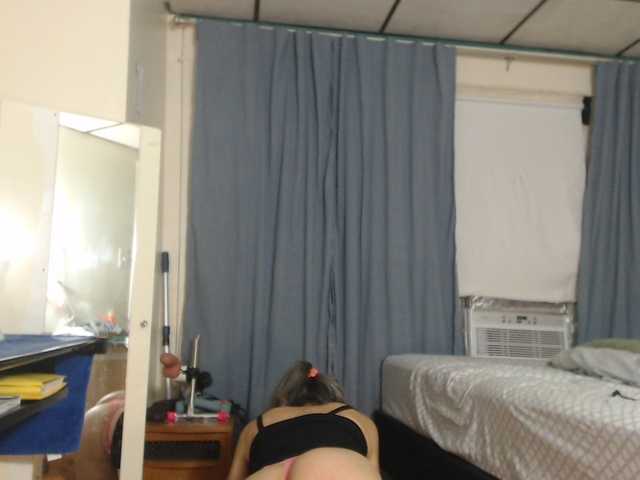 AnalTaxi live cam on BongaCams
