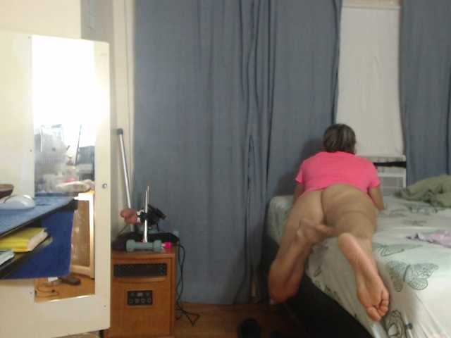 AnalTaxi live cam on BongaCams