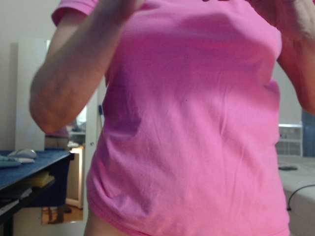 FIXMYASSTOO live webcam show