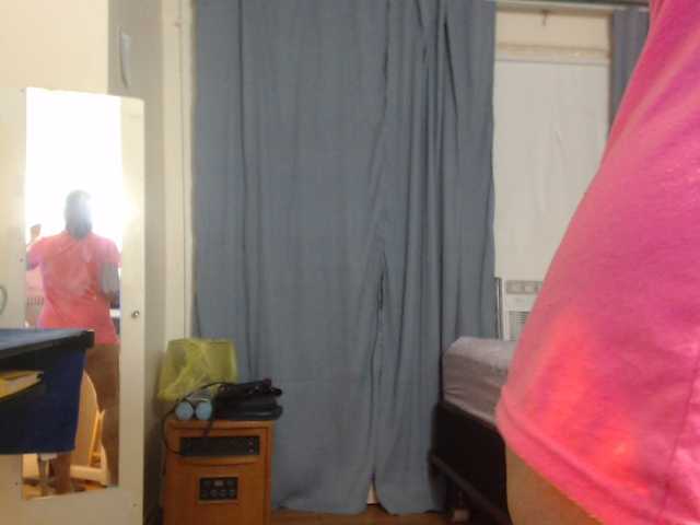 AnalTaxi's BongaCams show and profile