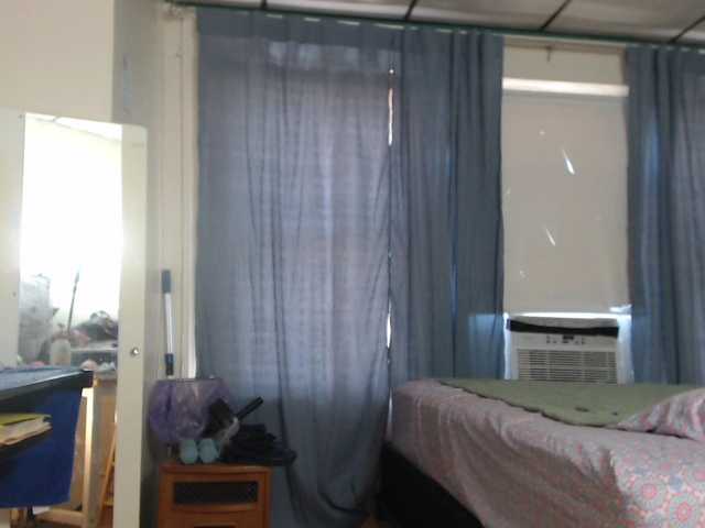 FIXMYASSTOO webcam