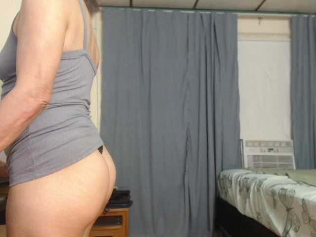 AnalTaxi's BongaCams show and profile