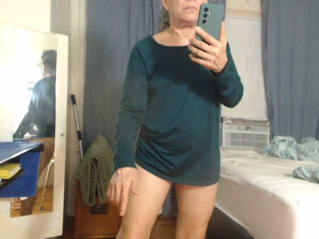 AnalTaxi live cam on BongaCams