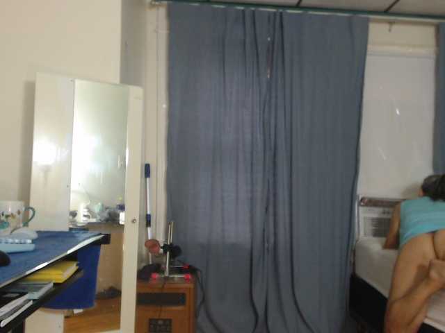 FIXMYASSTOO live cam preview