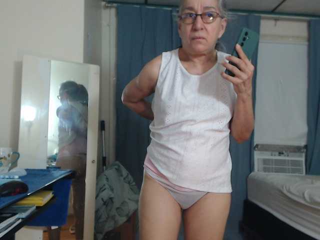 FIXMYASSTOO live cam preview