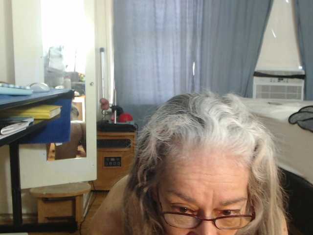 AnalTaxi live webcam show