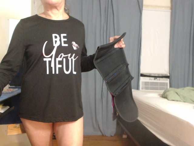 AnalTaxi live cam on BongaCams