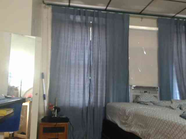 FIXMYASSTOO webcam